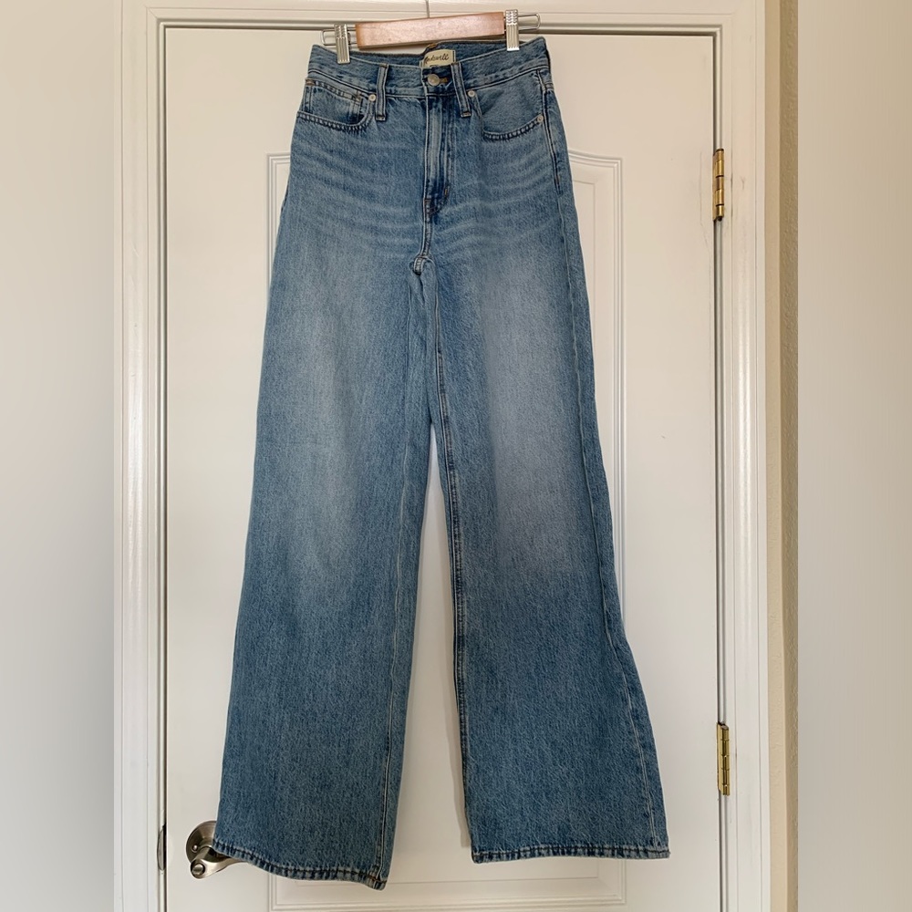 Madewell Super-Wide Leg Jeans in Varian Wash